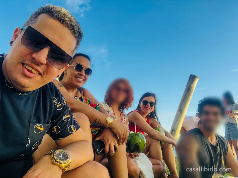 Foto 11 de 16: Baile Funk  e rolê em Salvador